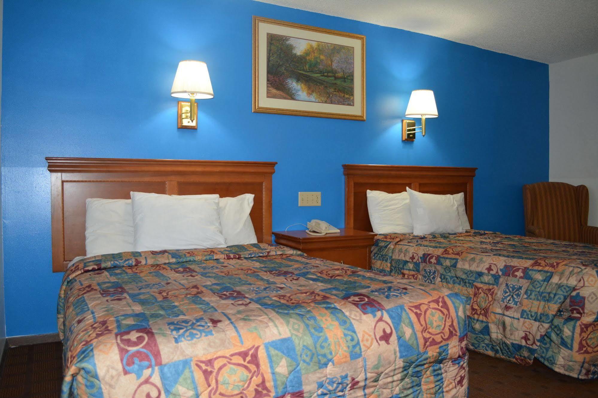 Bloomer Inn & Suites Esterno foto